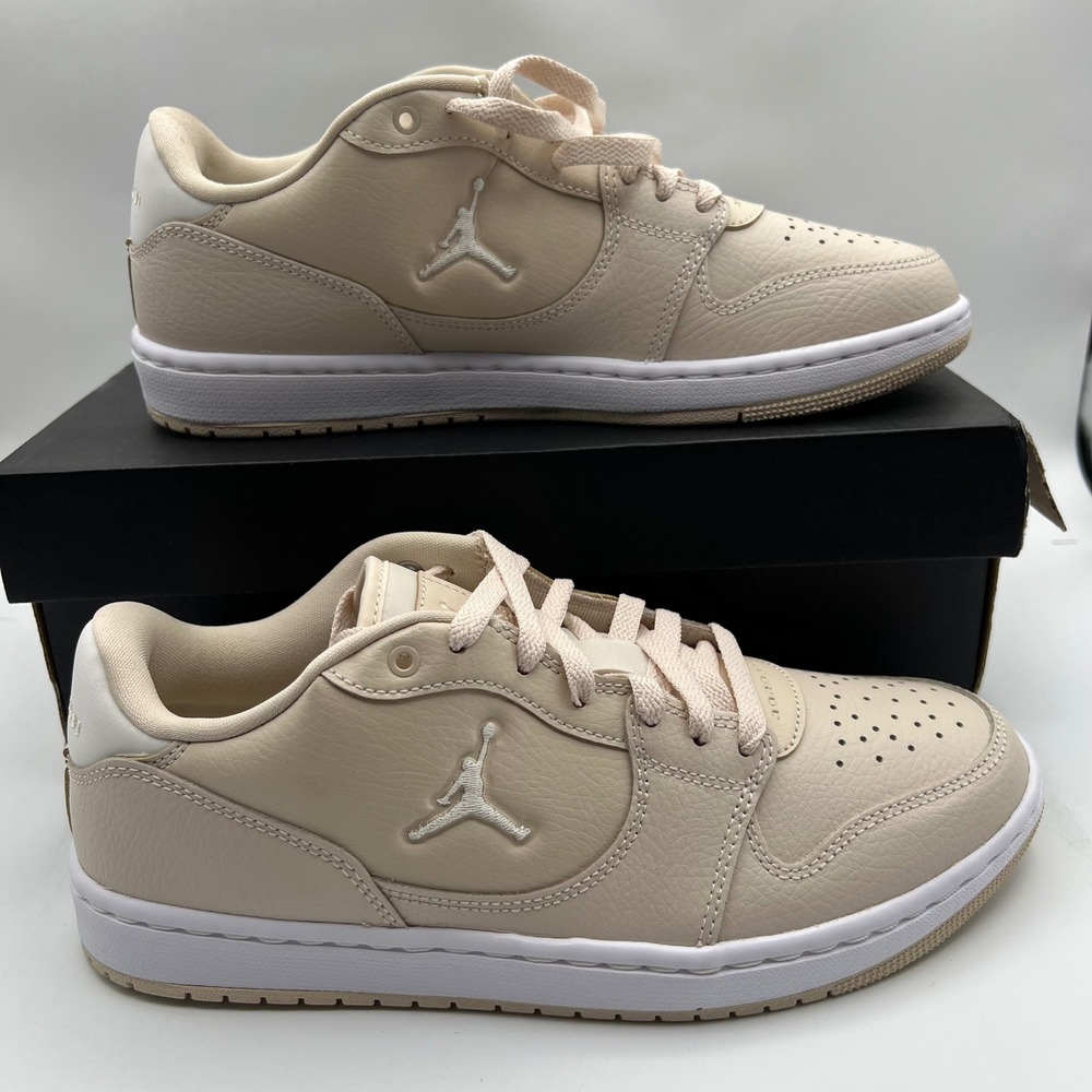 Jordan Court Connect Low Womens 9.5 Legend Brown Pale Ivory Leather Sneaker
